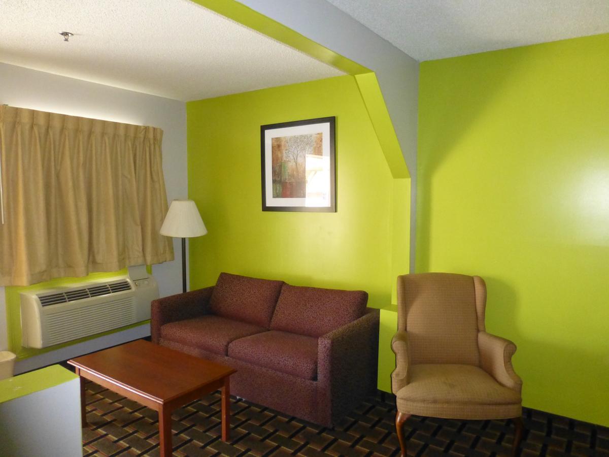 Coach Inn - Summerville ภายนอก รูปภาพ