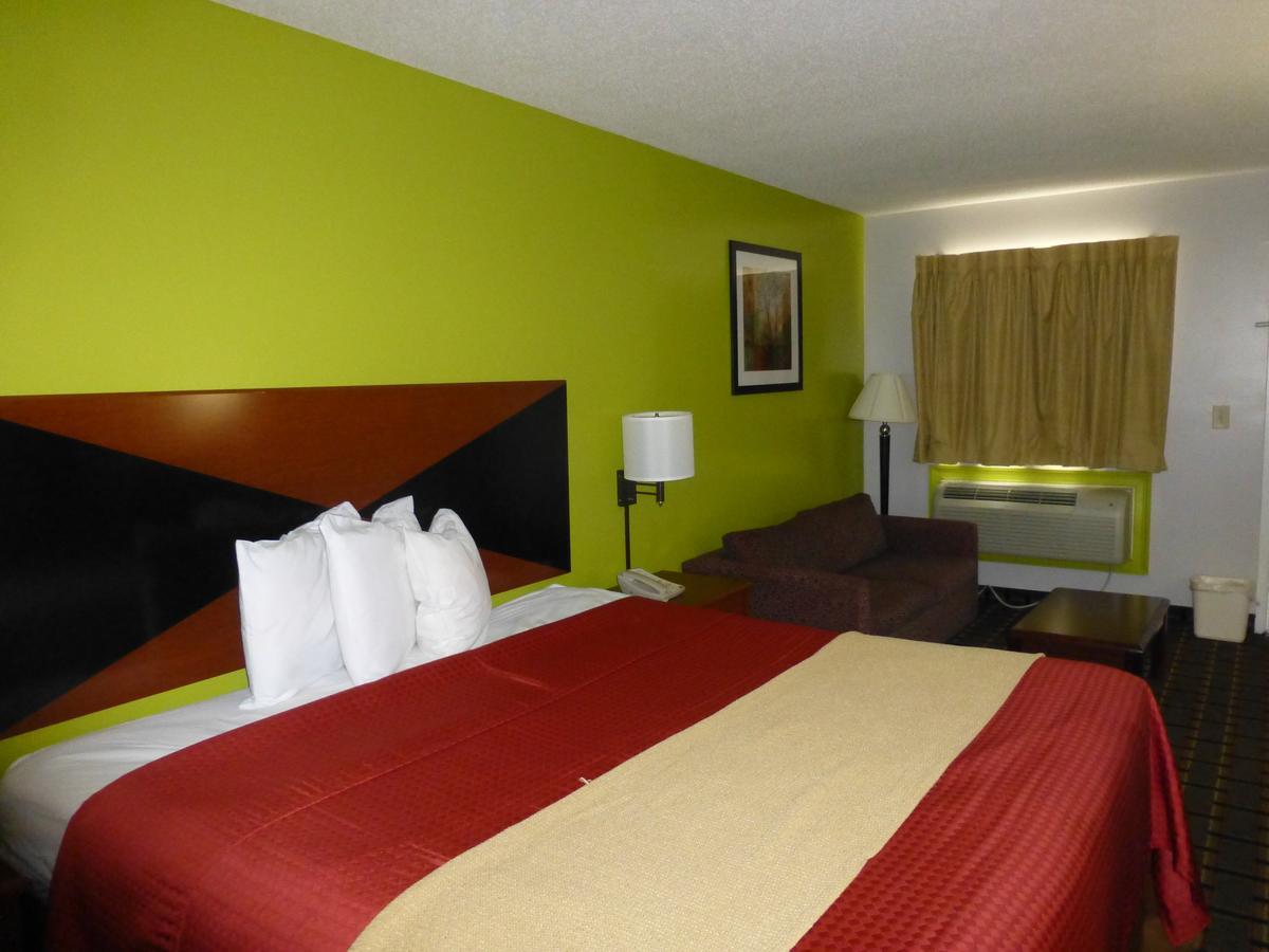 Coach Inn - Summerville ภายนอก รูปภาพ