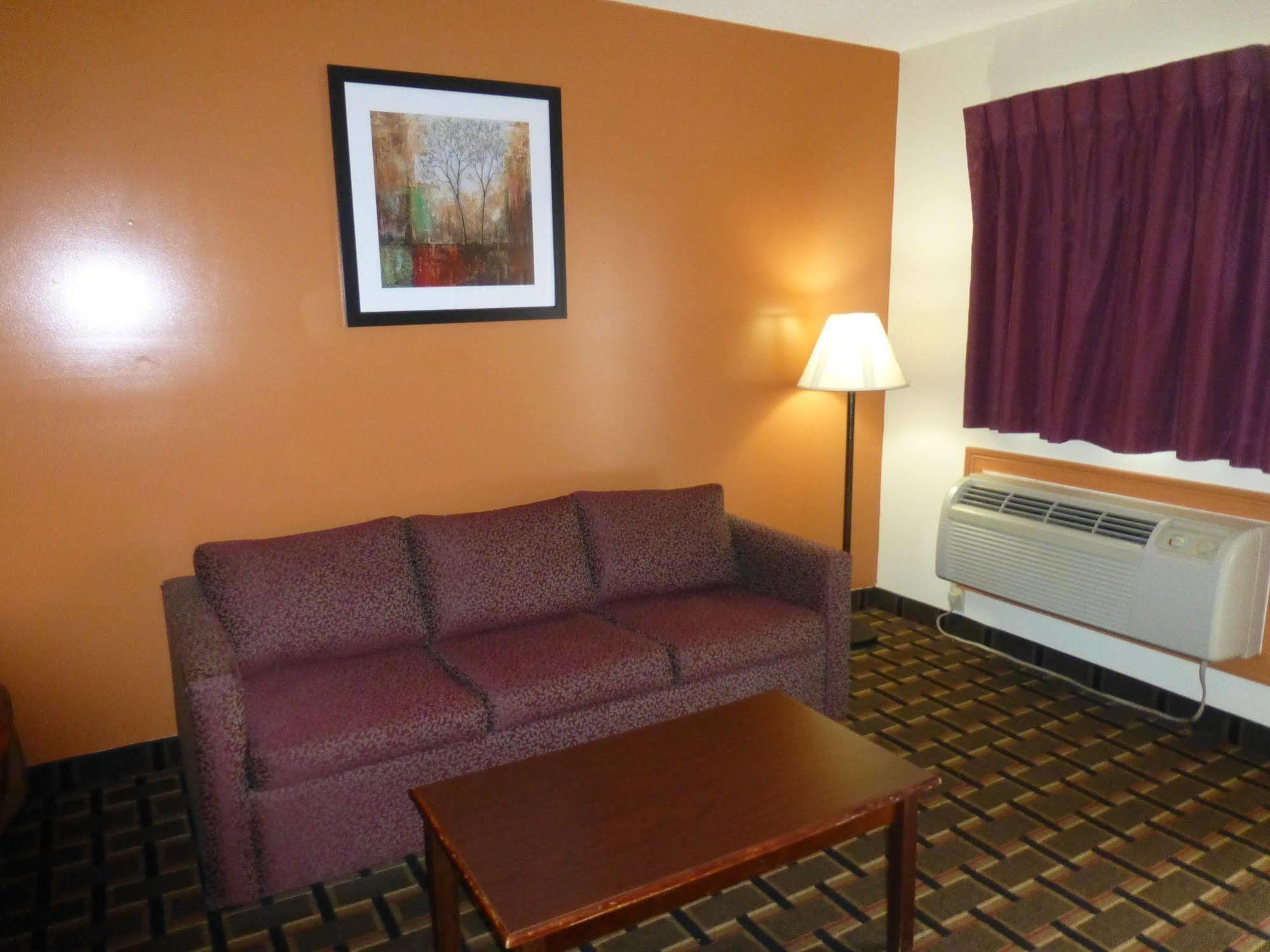Coach Inn - Summerville ภายนอก รูปภาพ